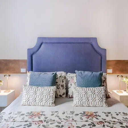 Rustic Elegance In The Heart Of Tuscany